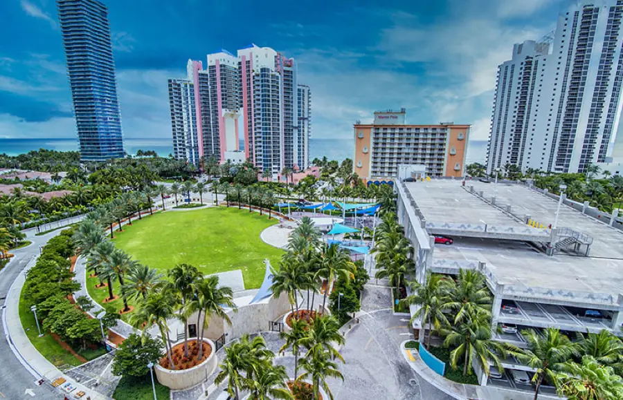 High-rise residential towers in Aventura, Florida
